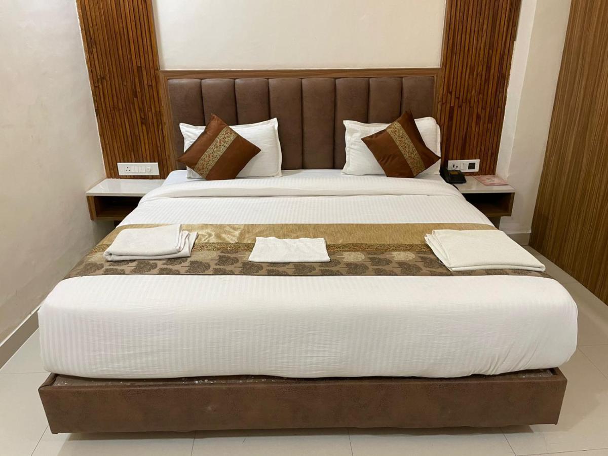 Hotel Santoor 바라나시 외부 사진