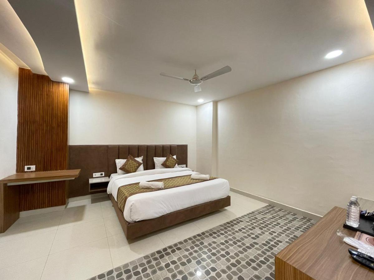 Hotel Santoor 바라나시 외부 사진