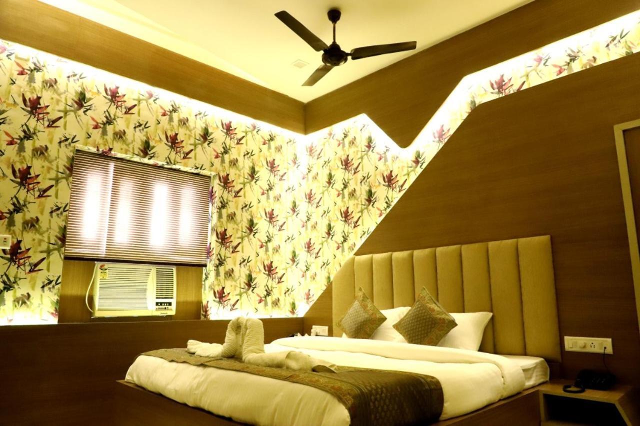 Hotel Santoor 바라나시 외부 사진