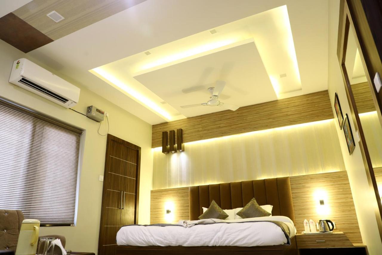 Hotel Santoor 바라나시 외부 사진